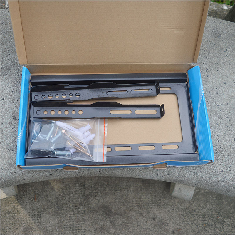 Kệ tivi treo sát tường thẳng M1532 (14 - 32 inch)