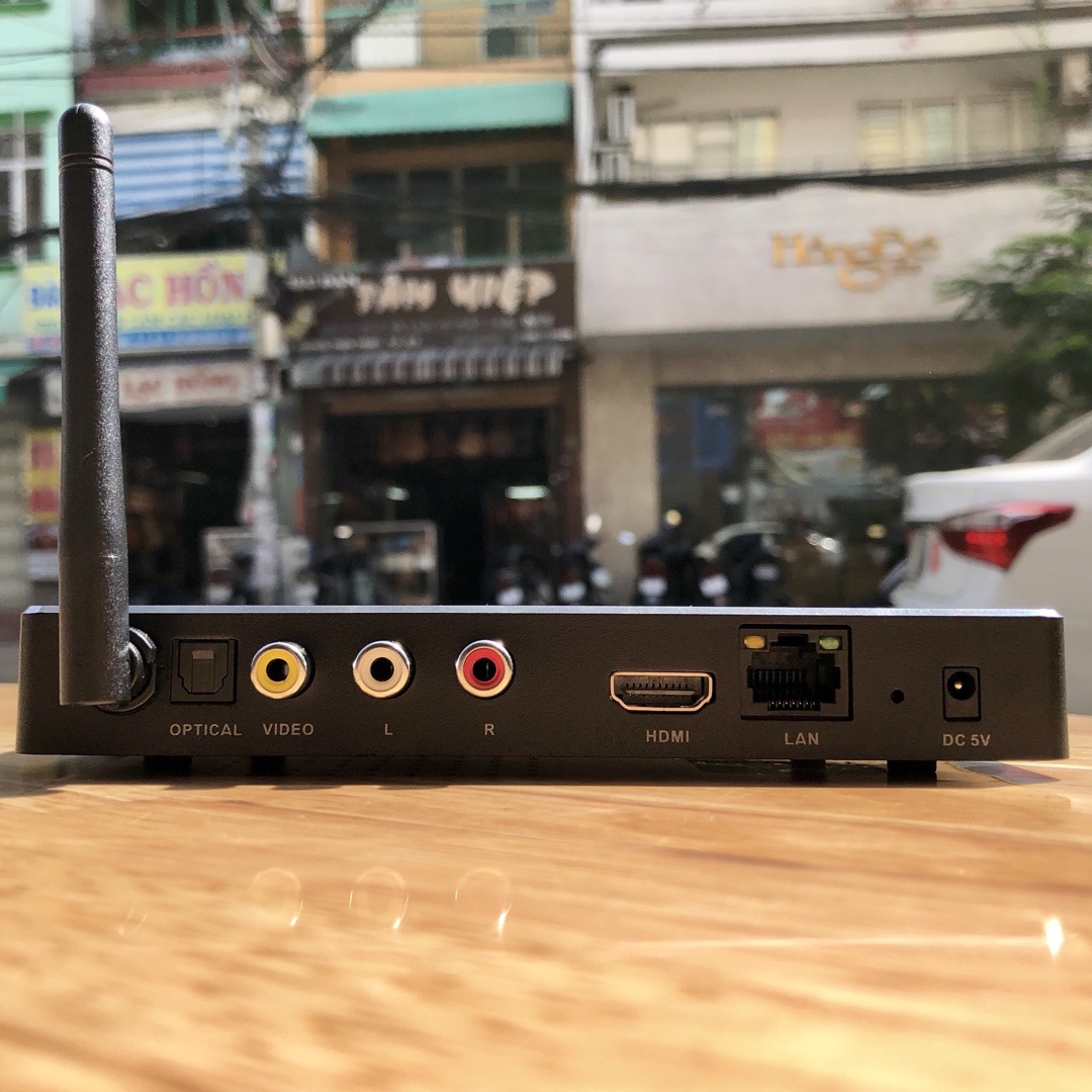 Android TV Box Himedia A5 - 2GB Ram - Chip lõi tám S912