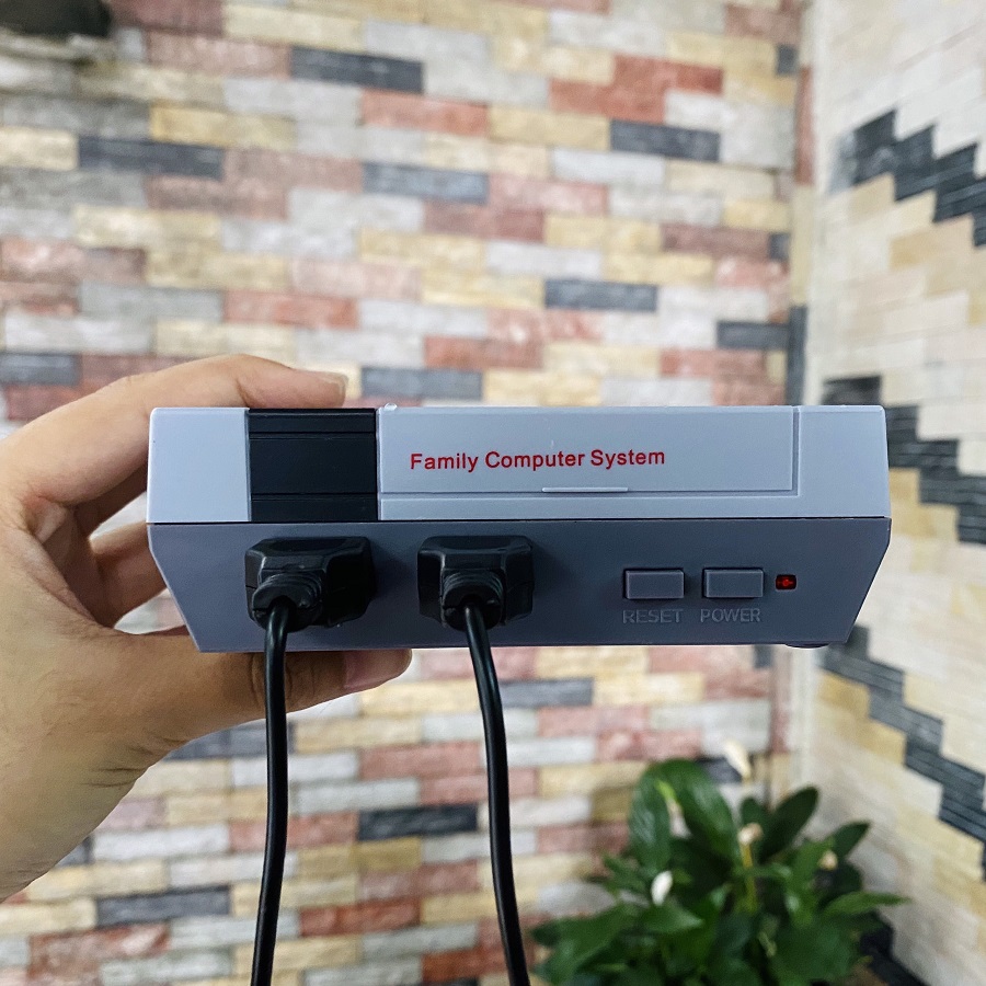 Máy chơi game 4 nút trên TV có sẵn 620 trò