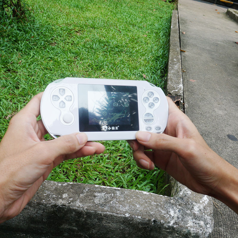 Máy chơi game cầm tay RS94 1177 trò chơi