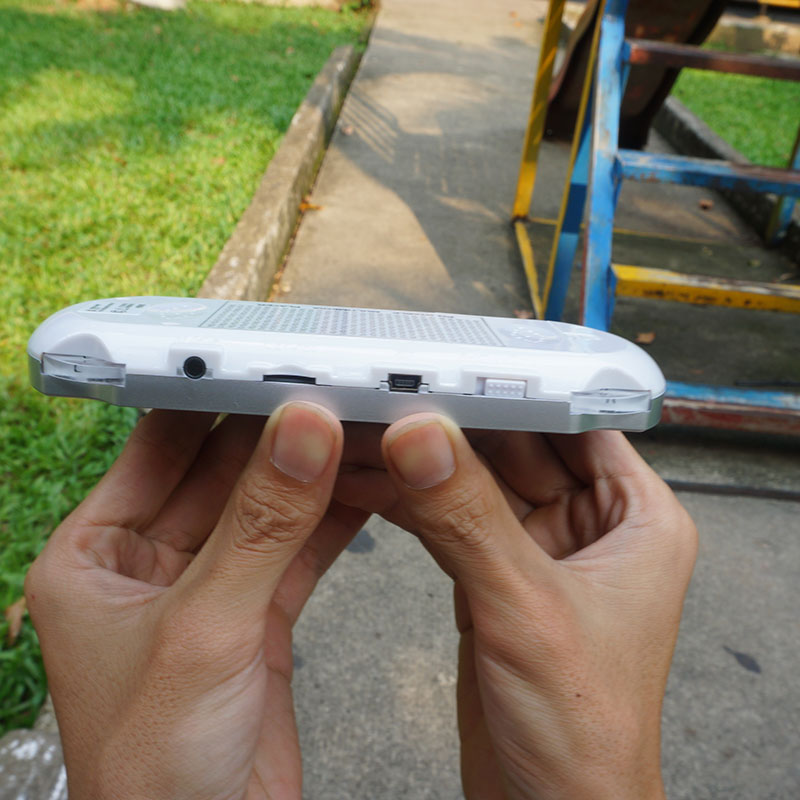 Máy chơi game cầm tay RS94 1177 trò chơi