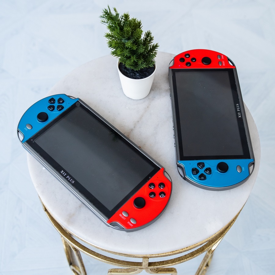 Máy chơi game X12plus màn hình 7.0 icnh