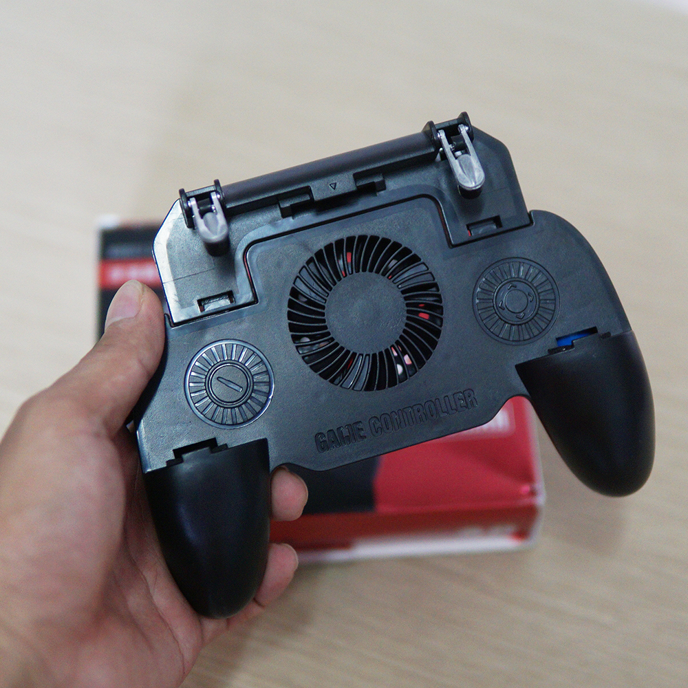 Tay kẹp nút bắn có quạt tản nhiệt SR3 - Pin 2000Mah PUBG ROS FF  Call of Duty