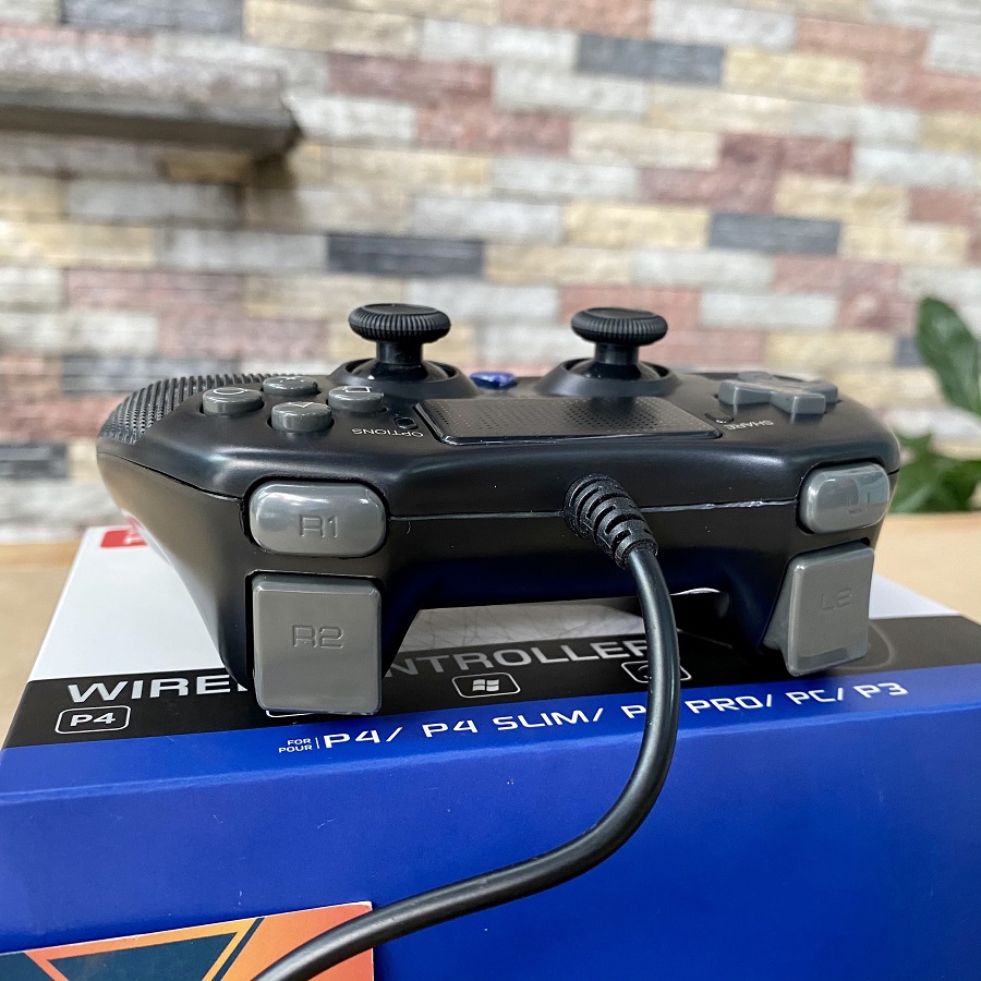 Tay cầm chơi game có dây cho P4/ P4 Siim / P4 pro