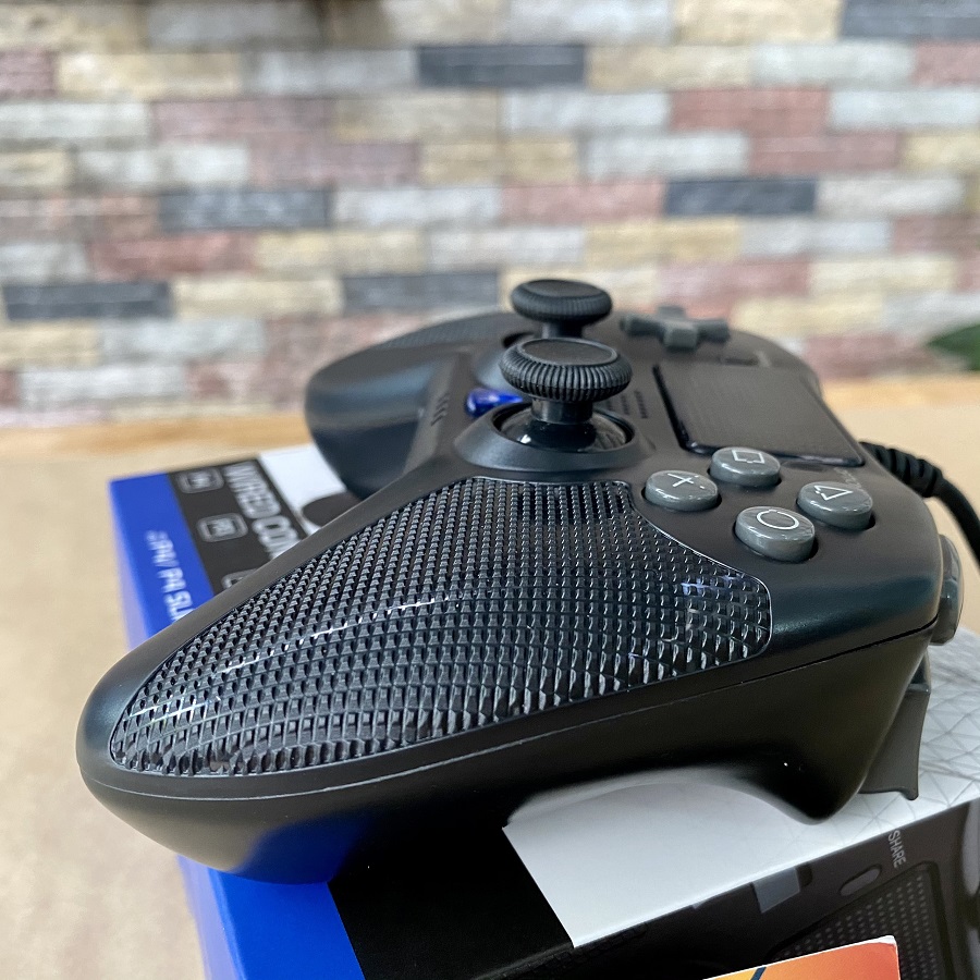 Tay cầm chơi game có dây cho P4/ P4 Siim / P4 pro