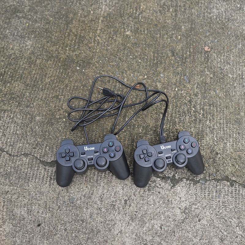 Tay game đôi 2 tay KM88 rung (Có dây chơi trên PC)