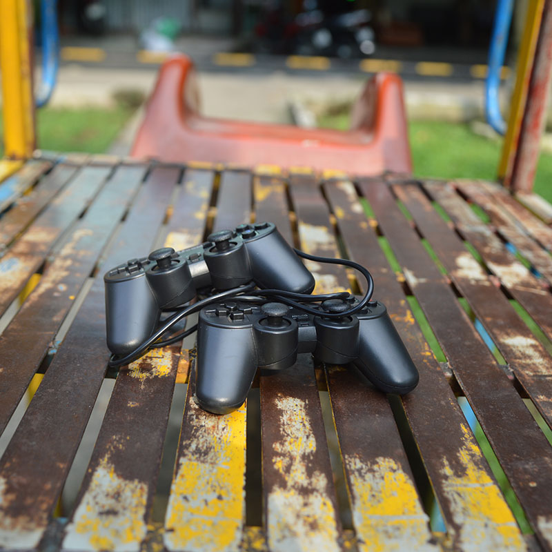 Tay game đôi 2 tay KM88 rung (Có dây chơi trên PC)