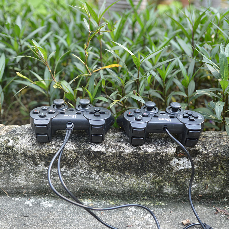 Tay game đôi 2 tay KM88 rung (Có dây chơi trên PC)